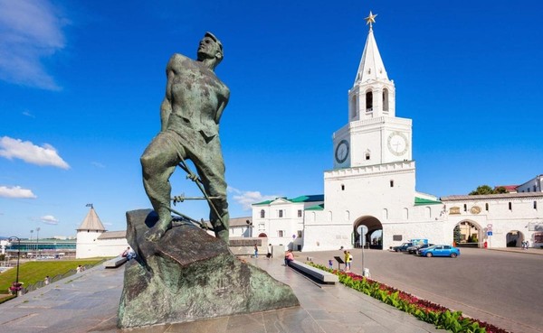 Выставка работ Студии ДПИ, посвященная 120-летию татарского поэта Мусы Джалиля