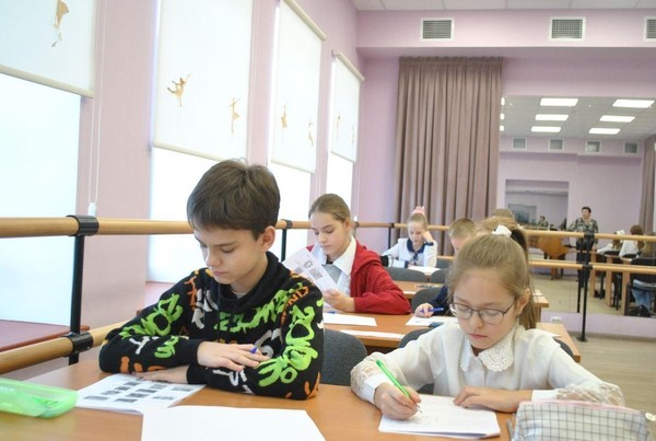 Тематическое мероприятие «Работа с акварелью»