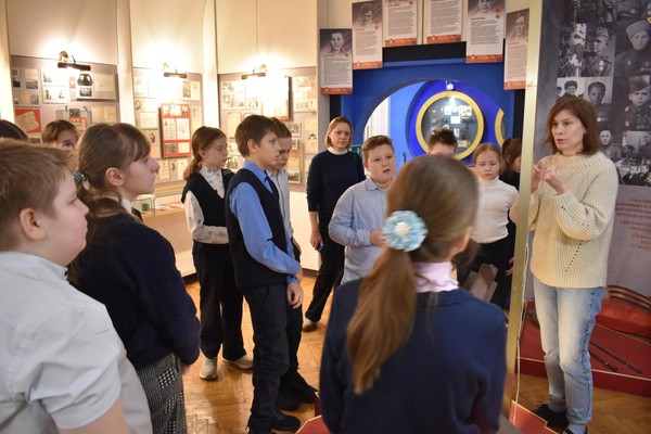 Экскурсия «Пионерское движение в 1941–1945 годы»