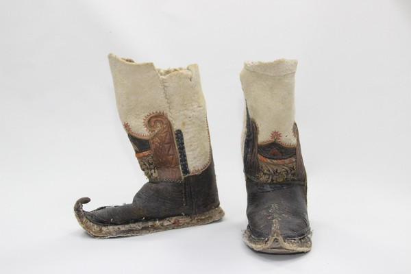 Выставка «Экспедиция 100»