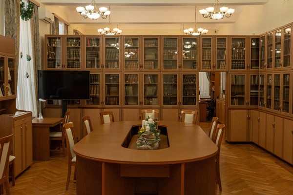 «Хроноцикл»: дореволюционные периодические издания отдела редких книг