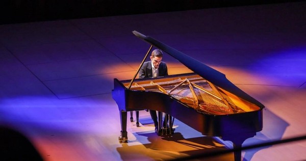 Концерт «К 120-летию Д. Шостаковича. Дмитрий Шишкин, фортепиано»