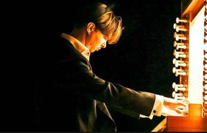 Старинный орган при свечах. Бах и Вивальди