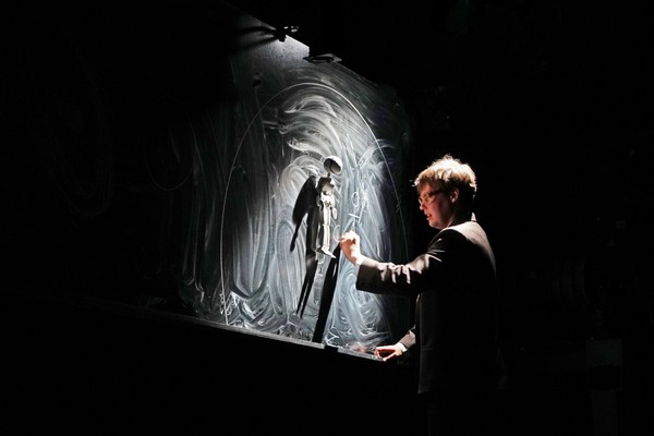 Спектакль «Стивен Хокинг. Мир в ореховой скорлупе»