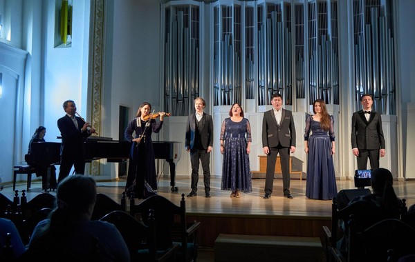 Концерт «Немеркнущая слава героев»