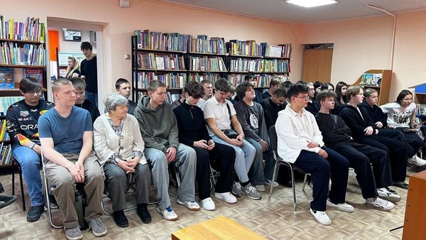 Открытый диалог «Служение Отечеству: на страже закона и безопасности»