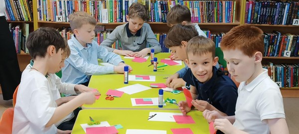 Встреча с книгой Виктории Ледерман «Календарь ма(й)я»