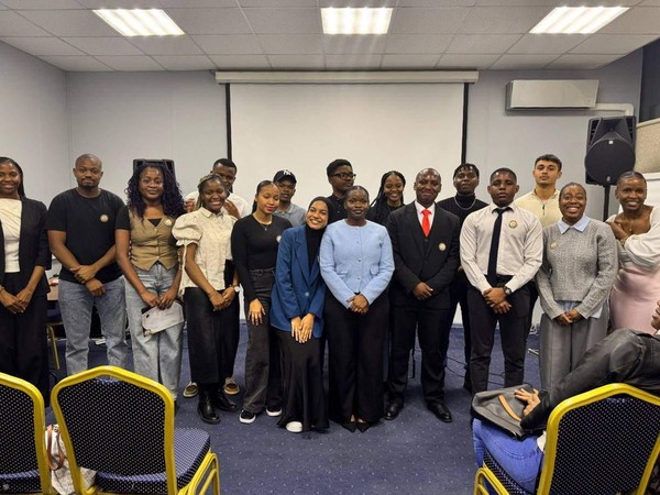 Встреча ко Дню героев Мозамбика