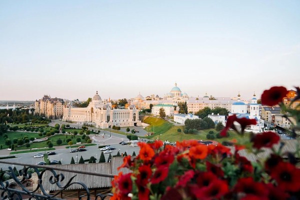 Обзорная экскурсия «Казань вчера, сегодня, завтра (в выходные и праздничные дни)»