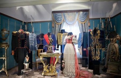 Театр как империя