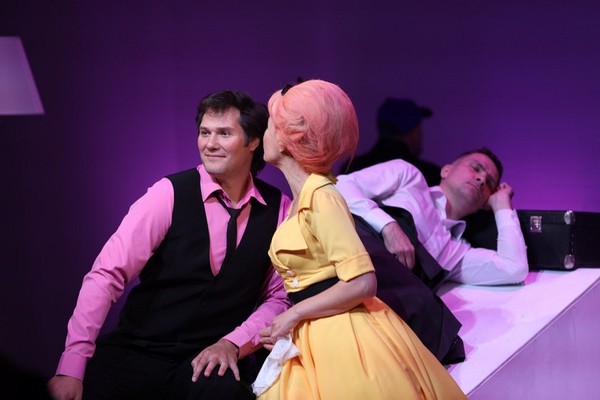 Спектакль «Холостяки и холостячки»