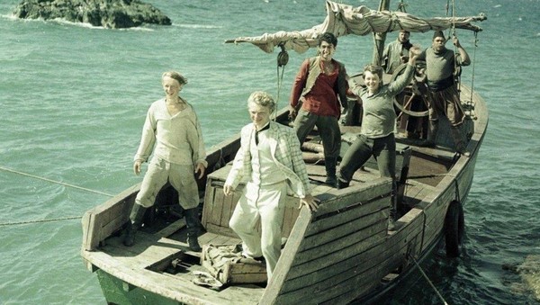 «Новые приключения неуловимых» кино на плёнке