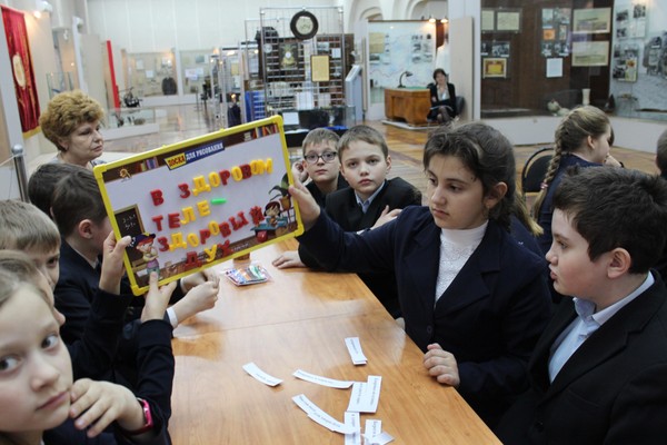 Познавательный экскурс «Мы выбираем спорт и здоровье!»