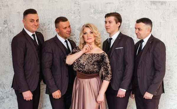 Анна Шинковая. Песня первой любви