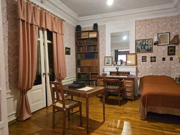 Выставка «Моя живопись – это история моей жизни»