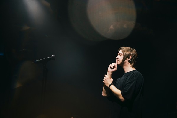 Лёва Сазонов из группы Dругой ветер