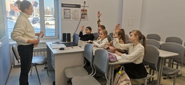 Музыкальная гостиная «Уникальные люди. Фольклорный ансамбль «Веретенце»