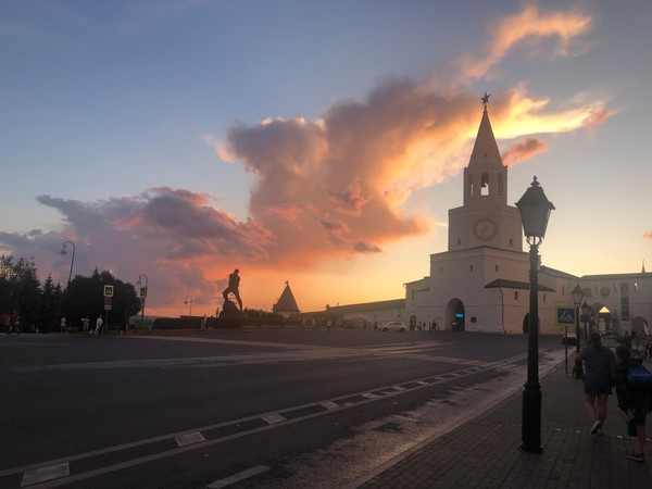 Выставка работ «От слова к образу»