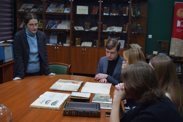 Литературное путешествие «Знакомство с головотяпами»