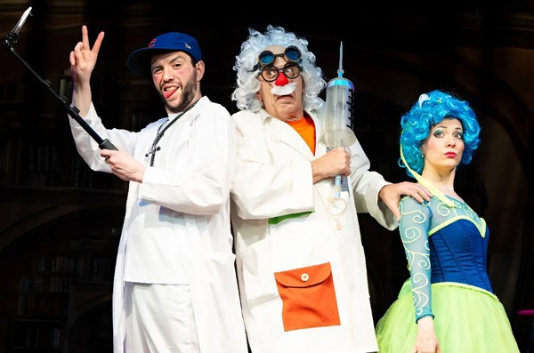 Коты спасают мир. При участии Юрия Куклачева