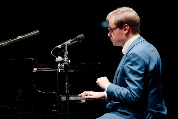 XI фестиваль музыкального юмора с Игорем Бутманом