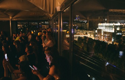 Moon Jazz. Романтический концерт при свечах на теплой панорамной крыше