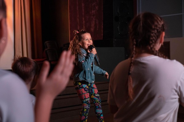 Концертная программа «Петь не перестали»