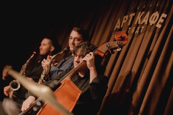 Джаз по–голливудски