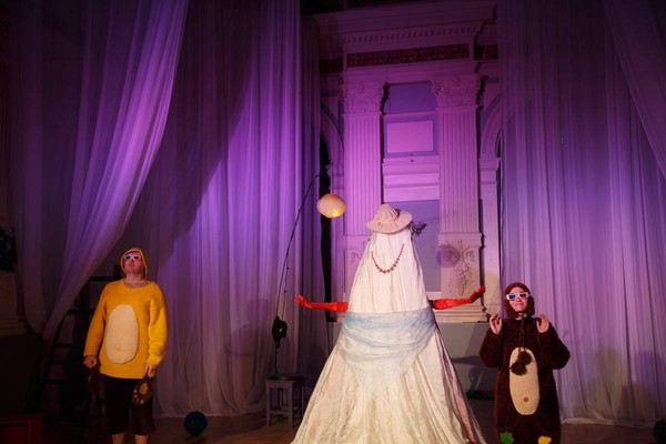 Спектакль «Ежик и медвежонок»