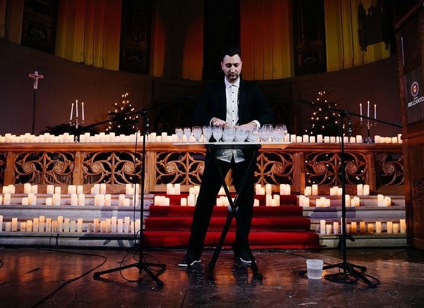 Стеклянная арфа, орган, голос