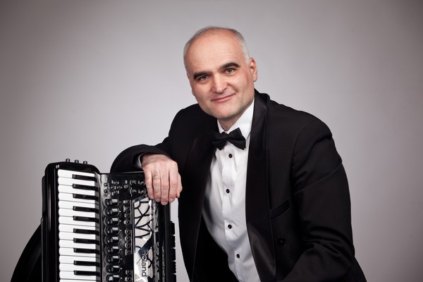 Павел Мангасарян и Манго-бэнд