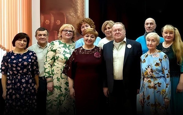 Поэтический вечер «К нему не зарастет народная тропа»