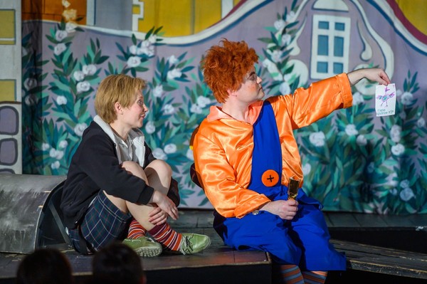 Малыш и Карлсон, который живёт на крыше