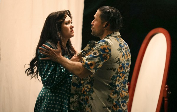 Спектакль «Любовь. Жизнь. Кошки»