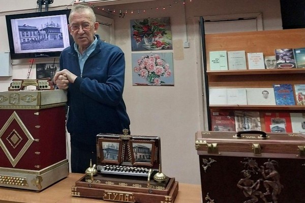 Арт-встреча «Сергей Сабина и тульские достопримечательности в миниатюре