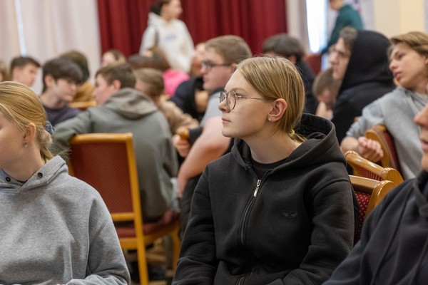 «Тебя, как первую любовь, России сердце не забудет» (говорим о романе «Евгений Онегин»)