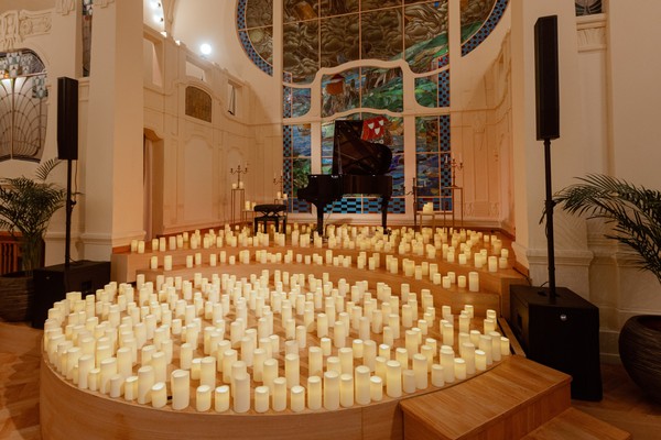 #В_свечах: музыка со вкусом