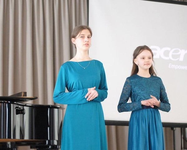 Программа «Музыкальная гостиная: вечер русских романсов у камина»