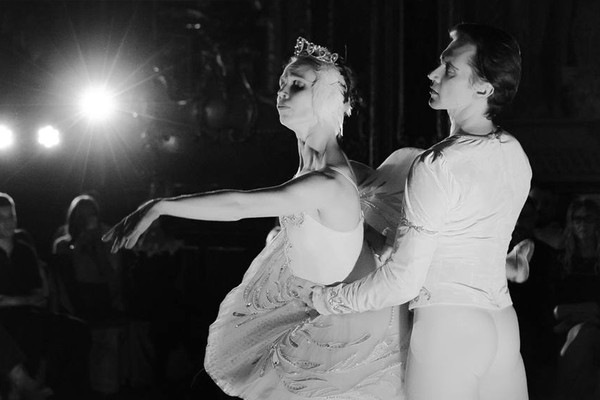 Магия свечей. Людовико Эйнауди: балет A.M.O.R.E