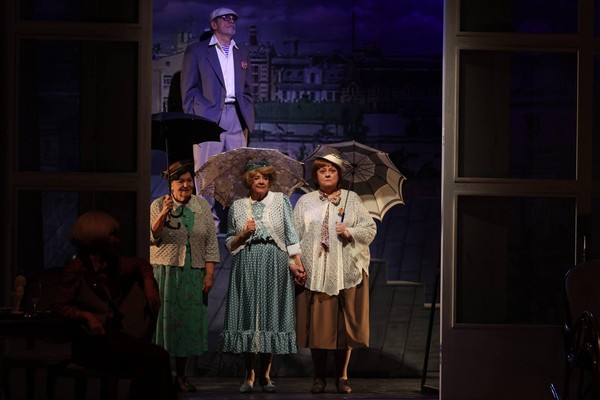 Спектакль «Ретро»