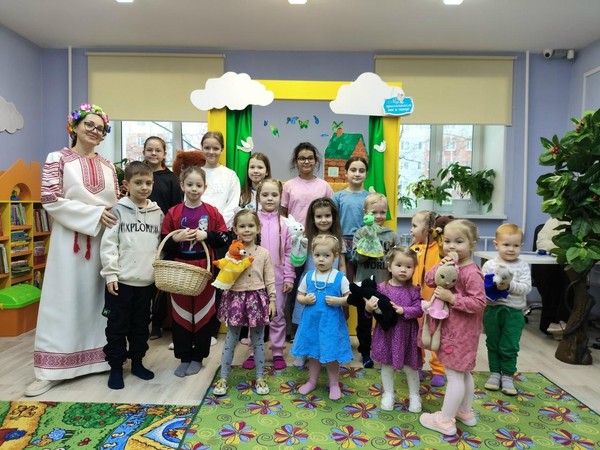 Кукольный спектакль «Театр кукол»