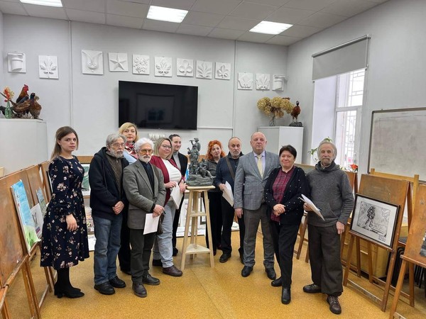 12.02.26в НДХШ работало жюри открытого конкурса эскизов памятника участникам СВО