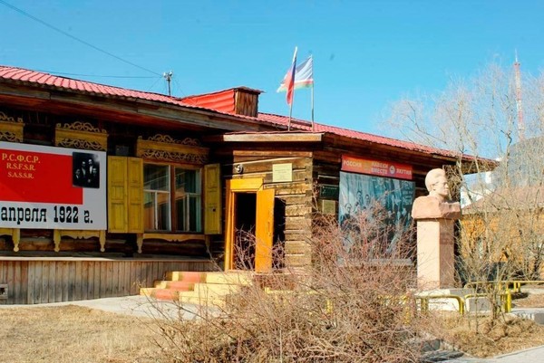 Постоянная экспозиция Мемориального дома-музея М. К. Аммосова