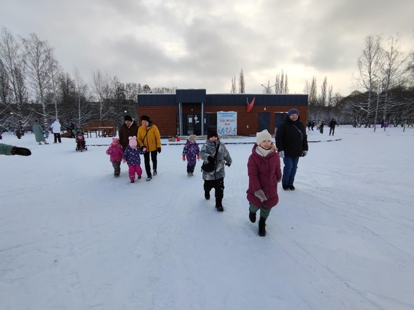 Игровая программа «Отдыхаем всей семьей!»