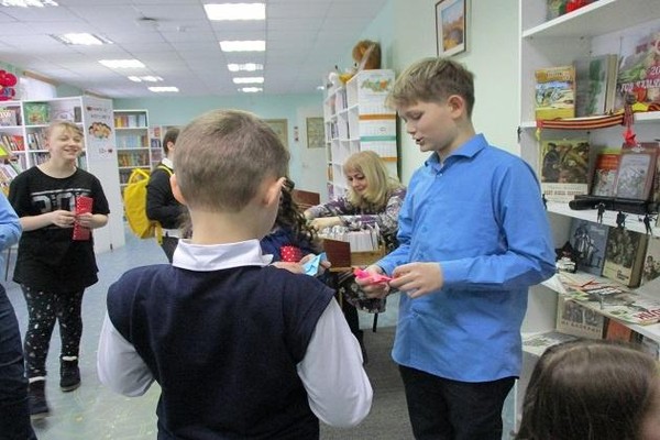 Акция «Дарите книги с любовью»