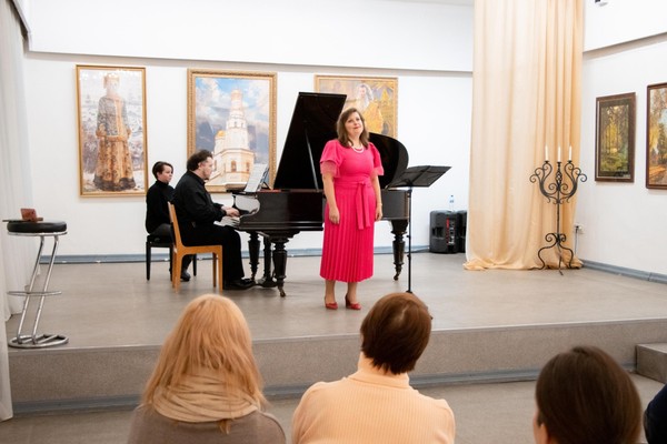 Концертная программа Ирины Новиковой и Константина Алексеева «Любви на встречу»