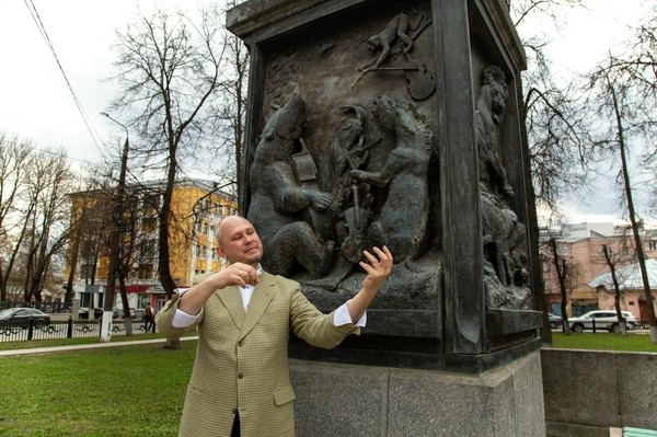 Лекция-спектакль «Сквер Ивана Андреевича Крылова»