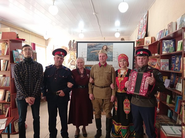 Патриотический вечер «Подвигу доблести – слава и честь»