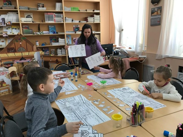 Интерактивный семейный клуб «Домовуша». Проект «Фольклорные праздники». Занятие 10