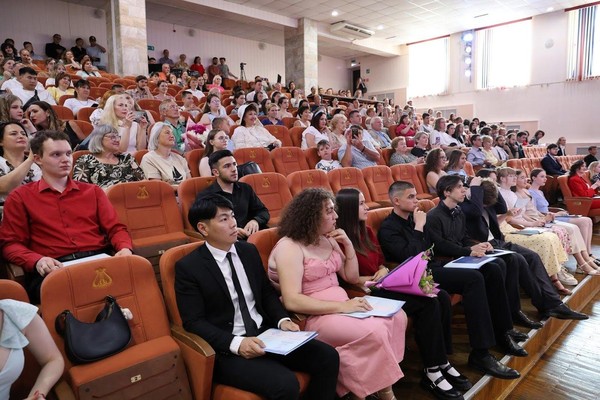 Концерт ко Дню открытых дверей